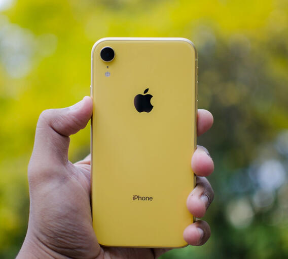 iPhone XR